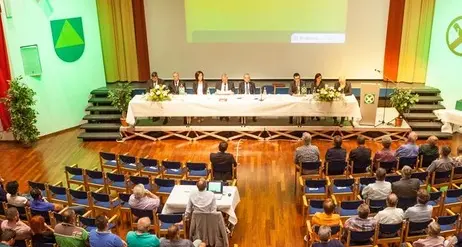 Una sola Cassa Raiffeisen per la Bassa Venosta