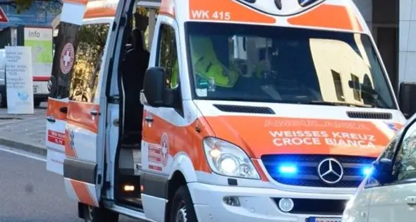 Caldaro, incidente tra auto e moto: ferito un siciliano