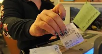 Scuole e commercio, in tre mesi raccolti ben 75.542 scontrini