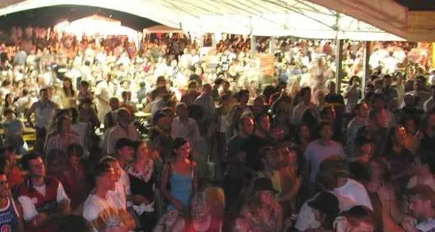Feste ai Prati del Talvera di Bolzano, obbligatori i vigilantes