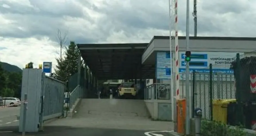 Il centro di riciclaggio collauda il nuovo accesso