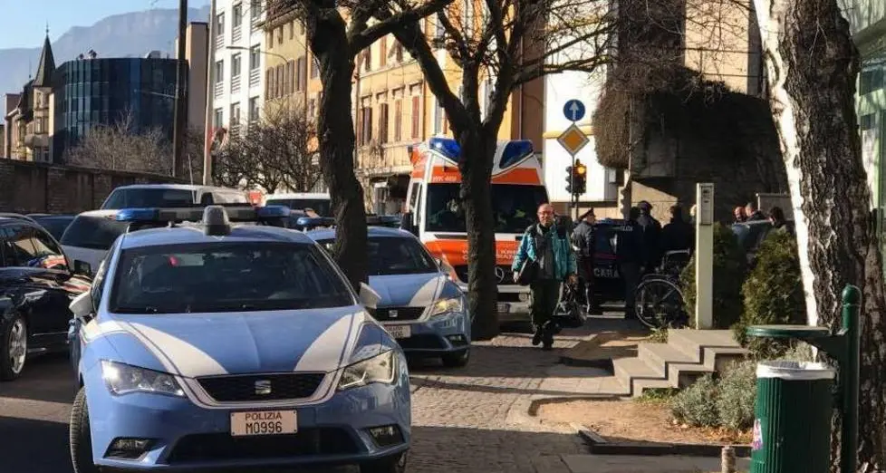 Spaccio, paura e degrado, la rabbia di via Renon a Bolzano
