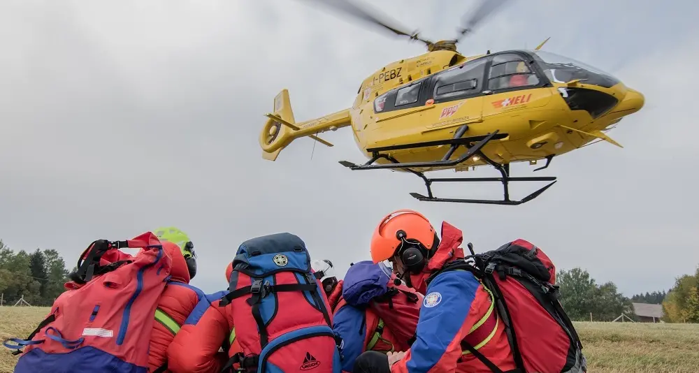 Alpinista precipita per 30 metri e muore in Val Martello