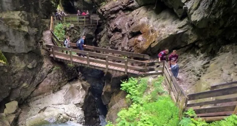 Nuovo percorso di visita alle cascate di Stanghe
