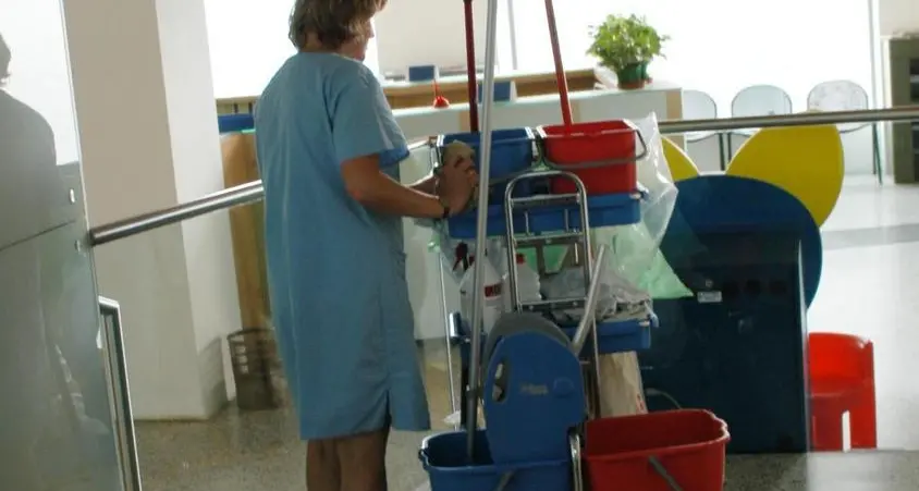 Assb, «tagliate» le pulizie A rischio addetti e qualità