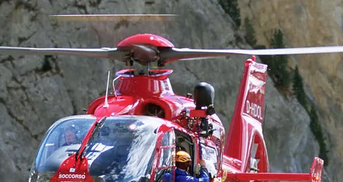 Val Badia: alpinista perde l’appiglio, ferito