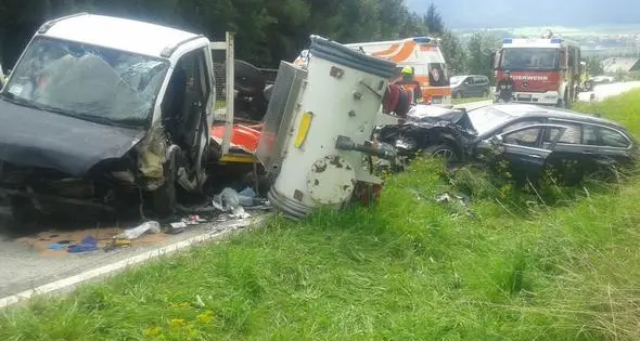 Scontro frontale a Rasun, cinque feriti