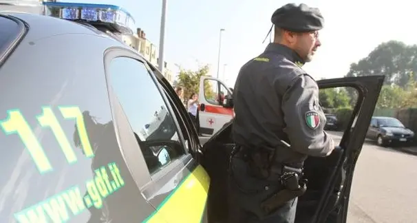 Ovuli di cocaina nello stomaco, arrestate due nigeriane
