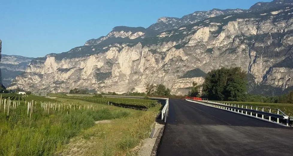 Ss12, lavori finiti a Salorno con un anno di ritardo