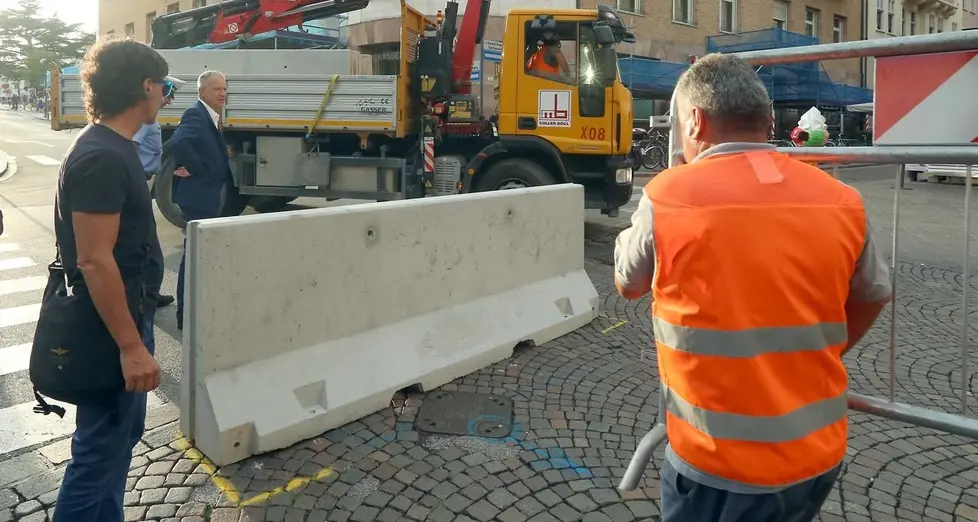 Gli architetti rilanciano: «I blocchi? Coloriamoli»