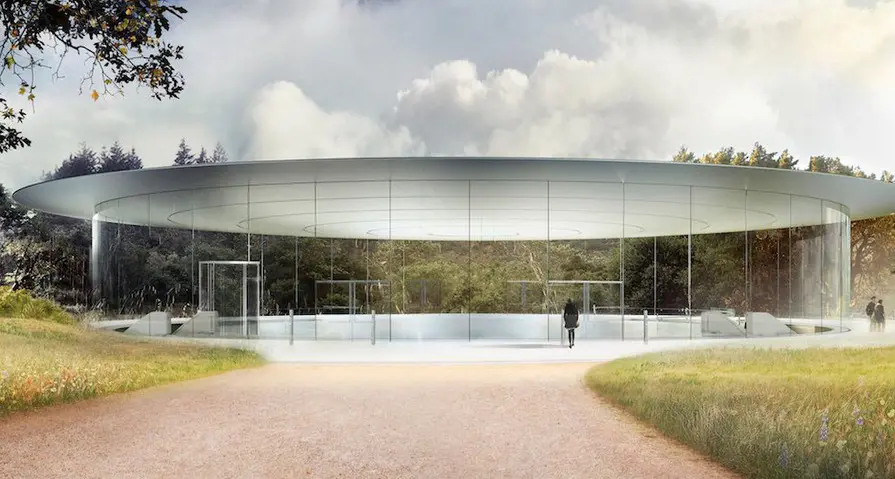 Il nuovo iPhone 8 nel teatro \"brissinese\" della Apple
