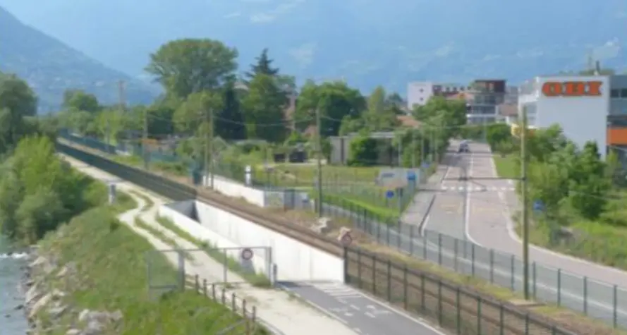 Sinigo appoggia la proposta di una nuova stazione