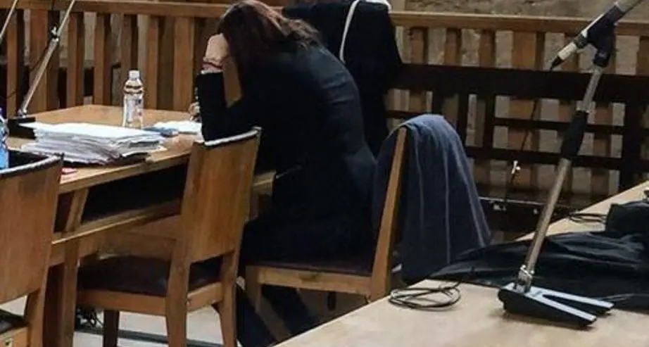 Veleno al marito, ergastolo alla moglie