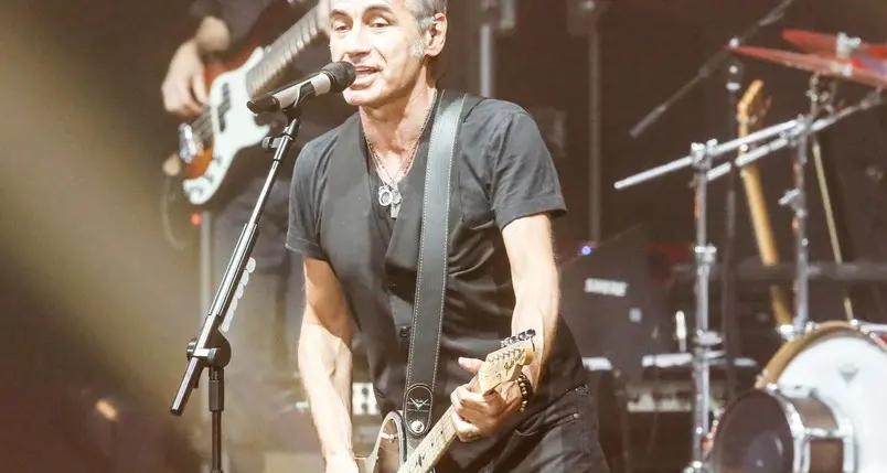 In settemila per Ligabue in un Palaonda «blindato»
