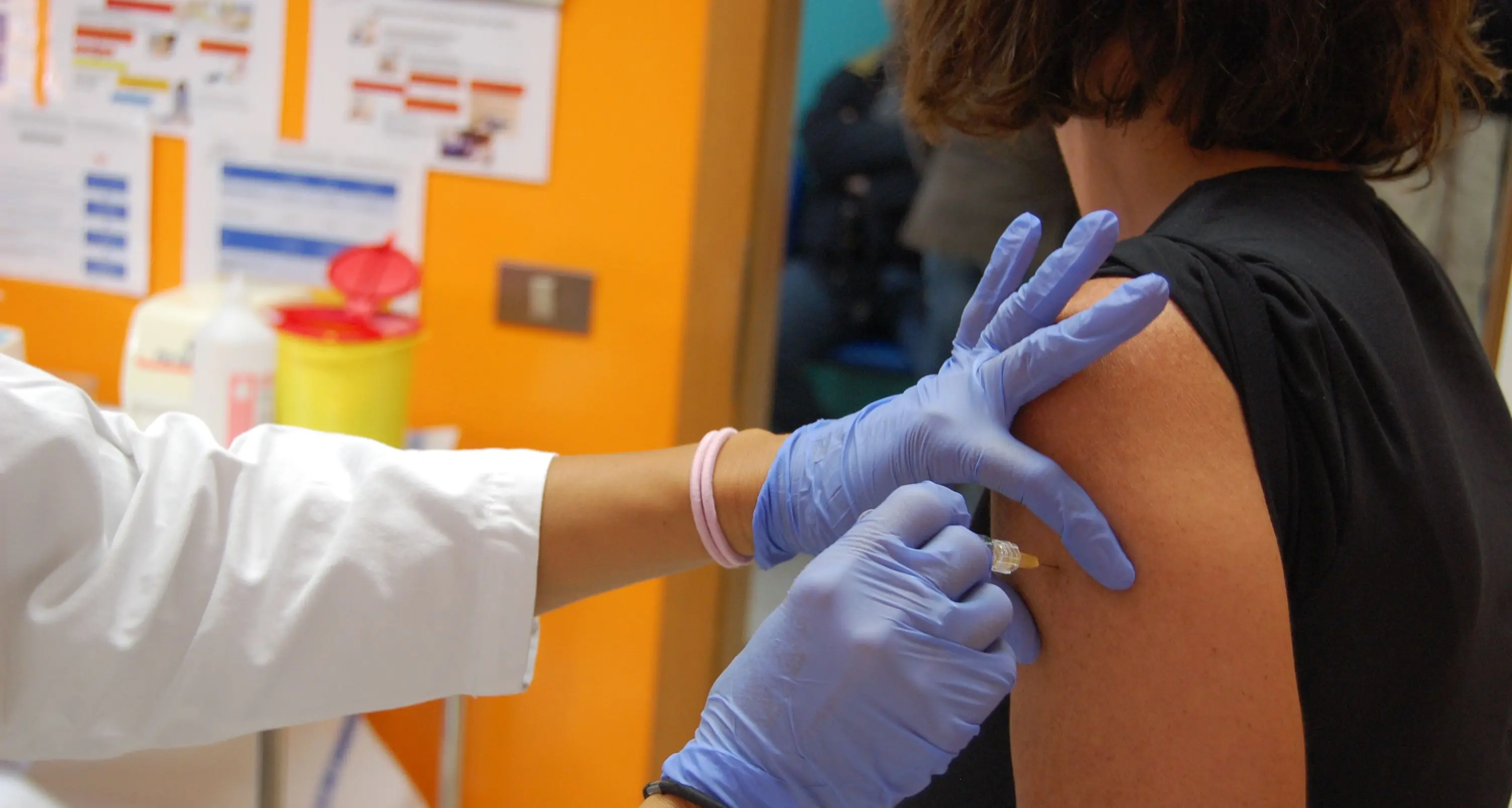 Vaccinazione anti influenzale: da lunedì si parte