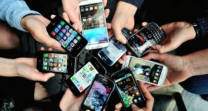 Caro giovanotto, ecco perché andrai alle medie senza telefonino