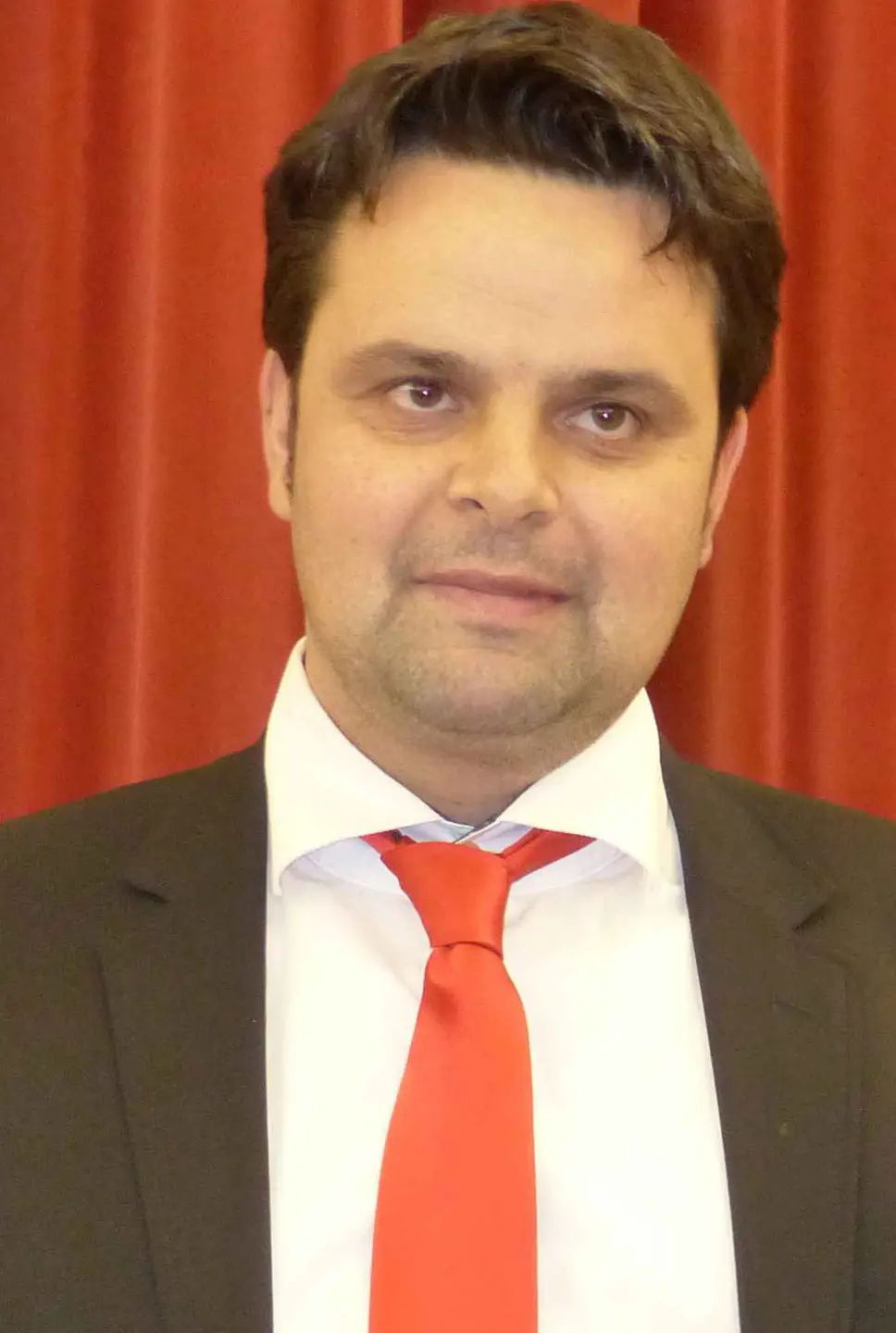 Meinhard Durnwalder confermato alla guida della Svp