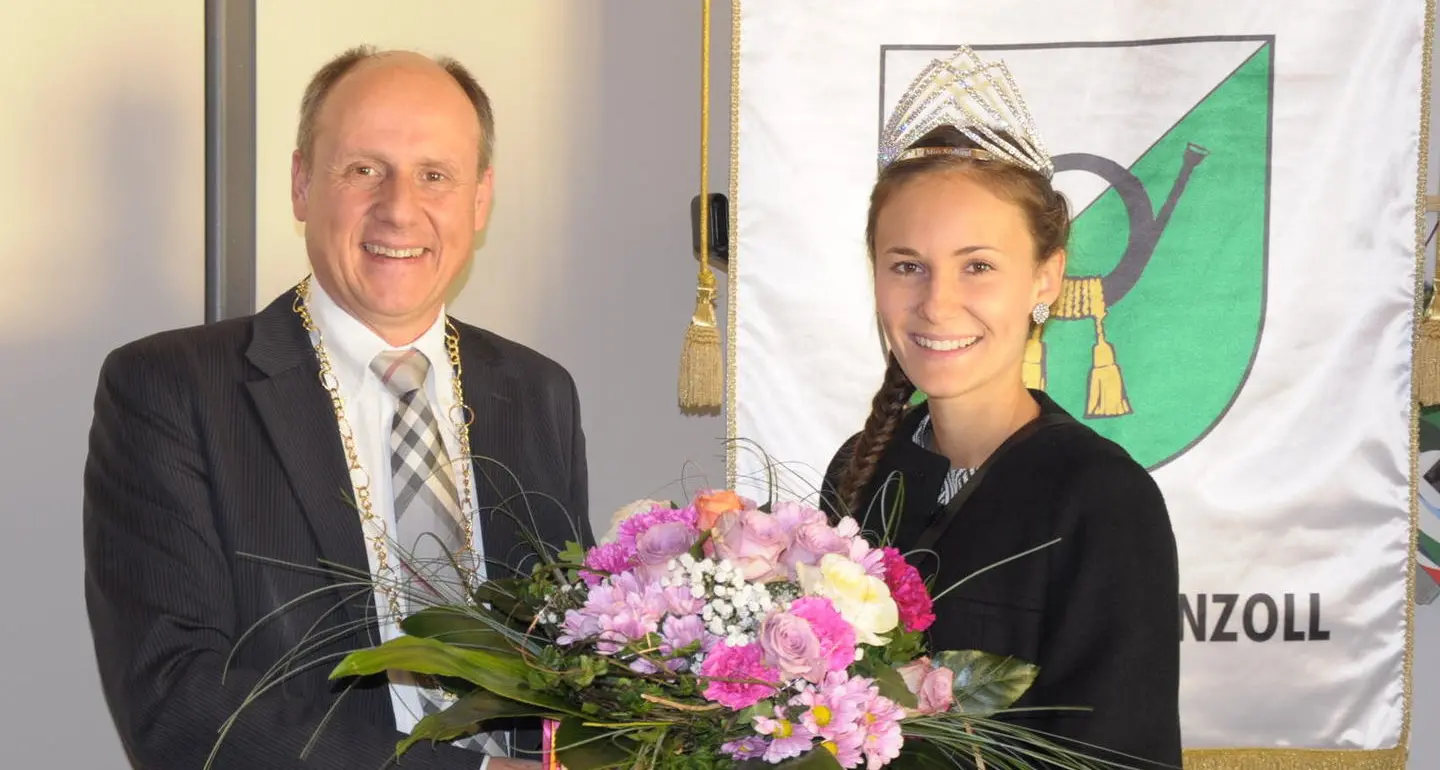 Miss Alto Adige premiata anche in Comune