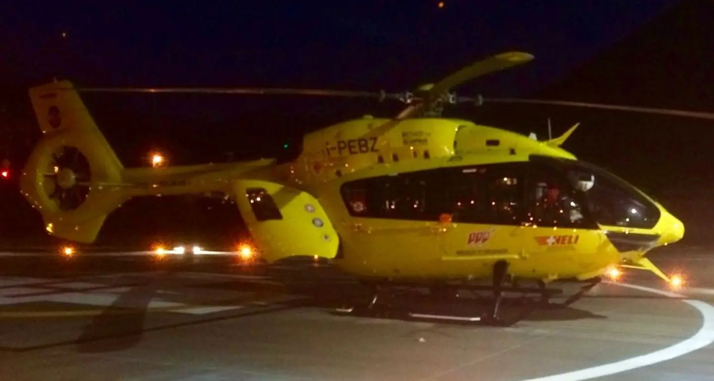 Primo volo nel buio per salvare una vita
