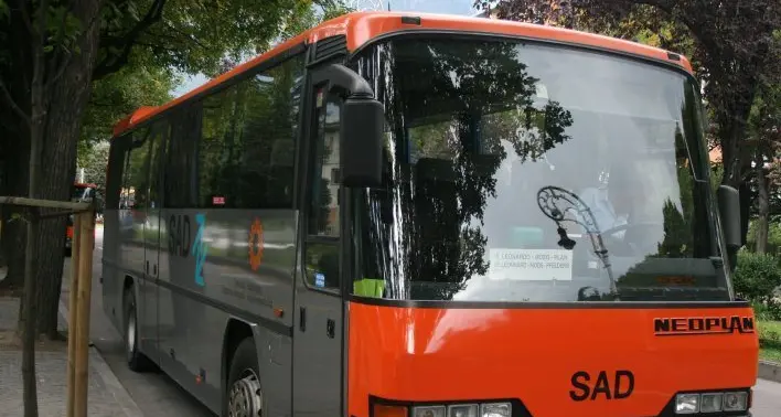 Controllore Sad picchiato da un viaggiatore