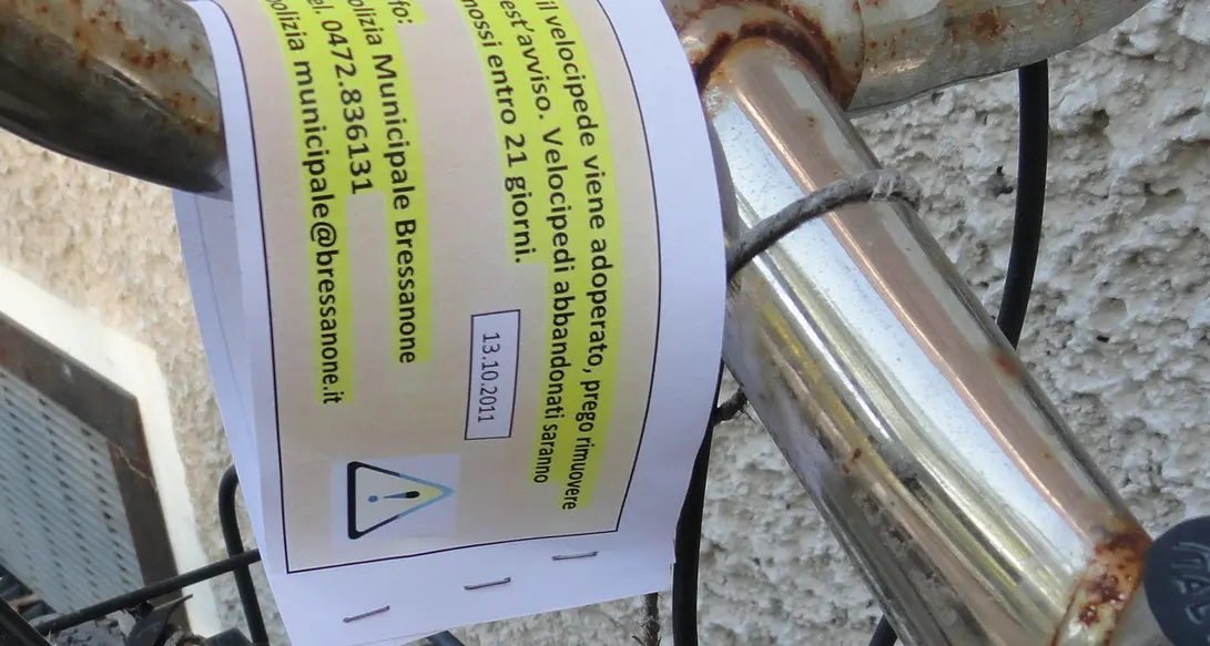 Cento bici rubate e abbandonate in città