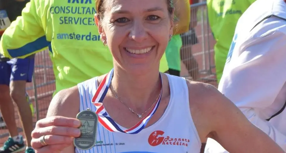 Coniugi gardenesi protagonisti alla \"Eilat Desert Marathon\"