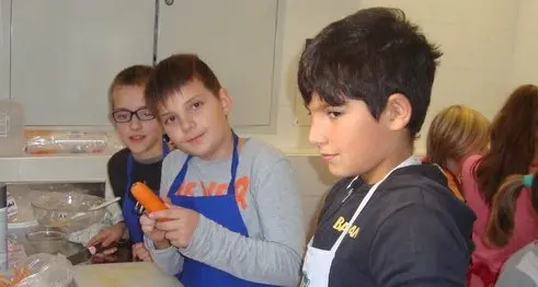 Magré, alunni a lezione dallo chef