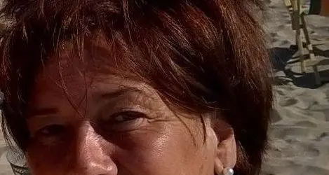 Auto fuori strada, muore a 59 anni una donna di Magrè