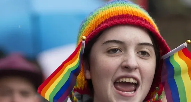 Australia. Proposta al partner durante dibattito su nozze gay