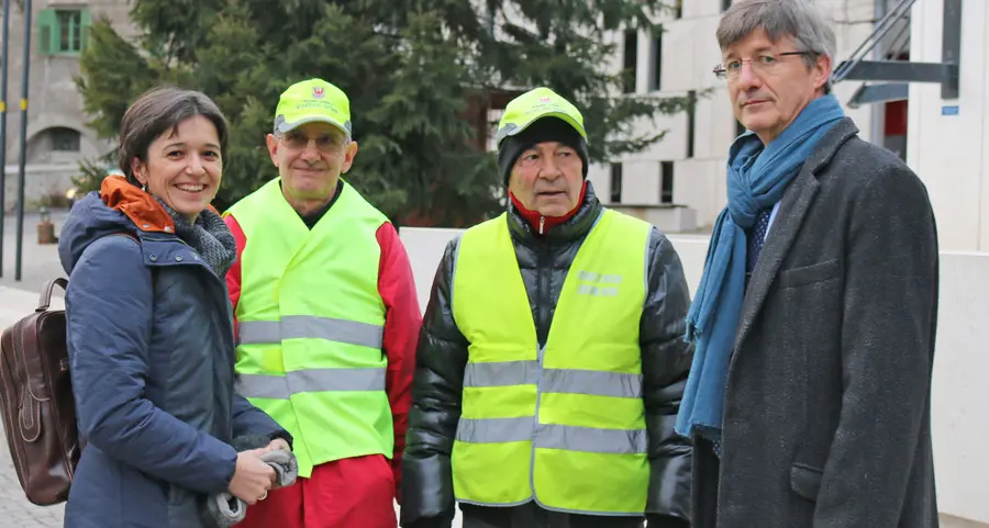 Da piazza Fontana scortati all’asilo dai nonni vigile