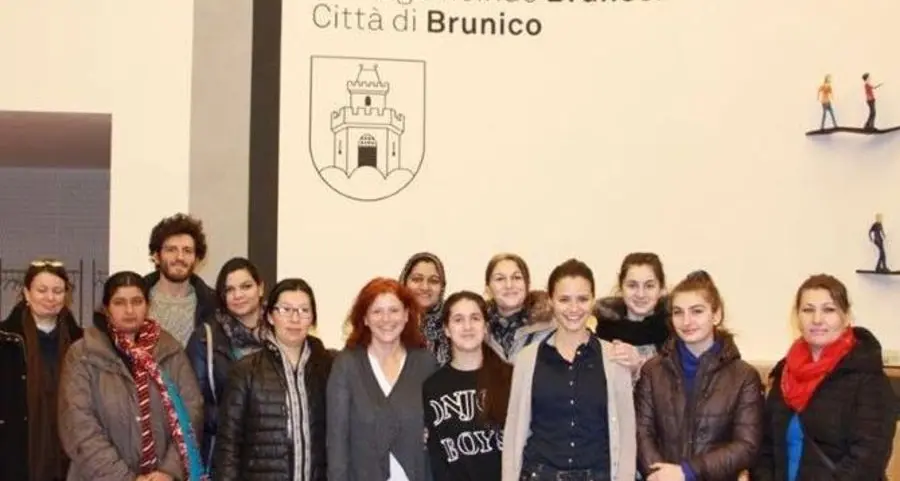Stranieri in visita al municipio
