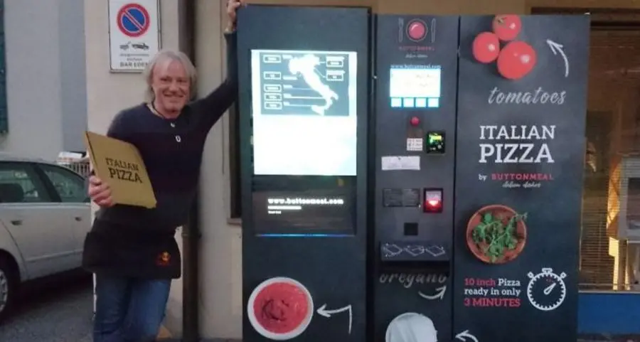 Con il distributore di pizze la margherita è fast food