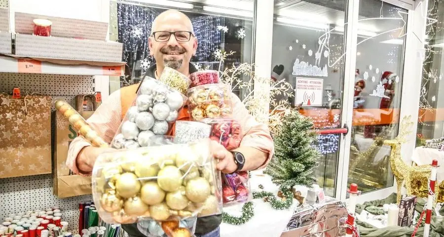 Ci vediamo oggi alle 17 per far risplendere l’abete “Spelacchio”