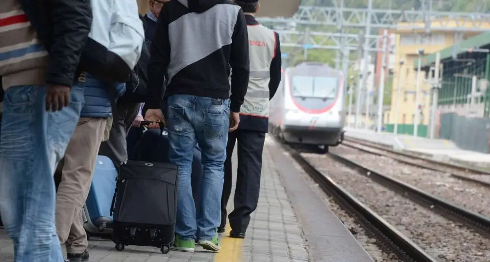 Bonus pendolari: rimborso di 50 euro per tutti i ritardi