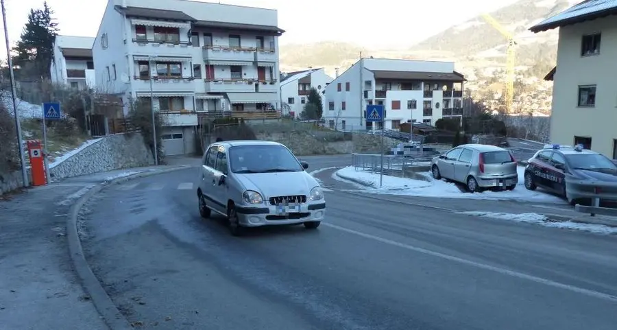 Madre e figlio investiti sulle strisce