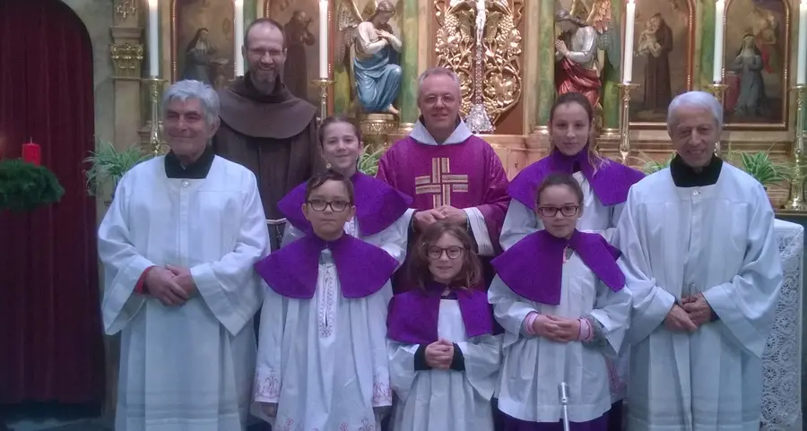 Cinque nuovi chierichetti al convento dei Francescani