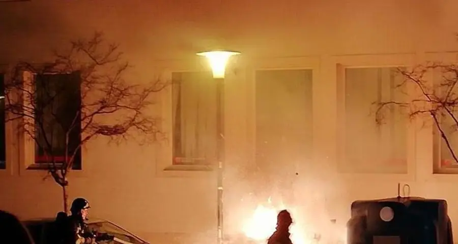 Campana in fiamme lungo via Torino