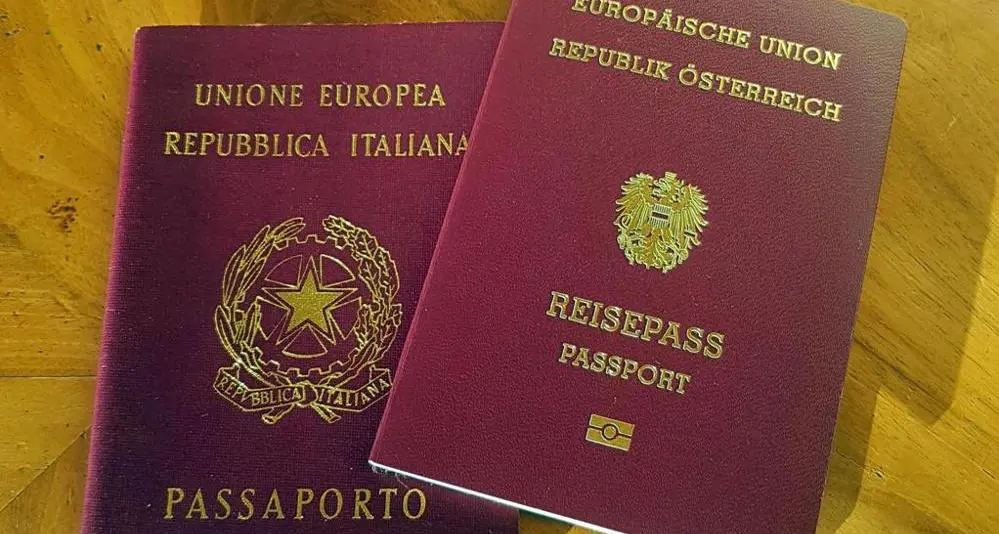 A Vienna si parla di doppio passaporto per i sudtirolesi