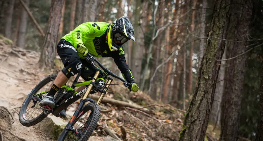 Colle, raccolte 4.500 firme contro il divieto alle bici