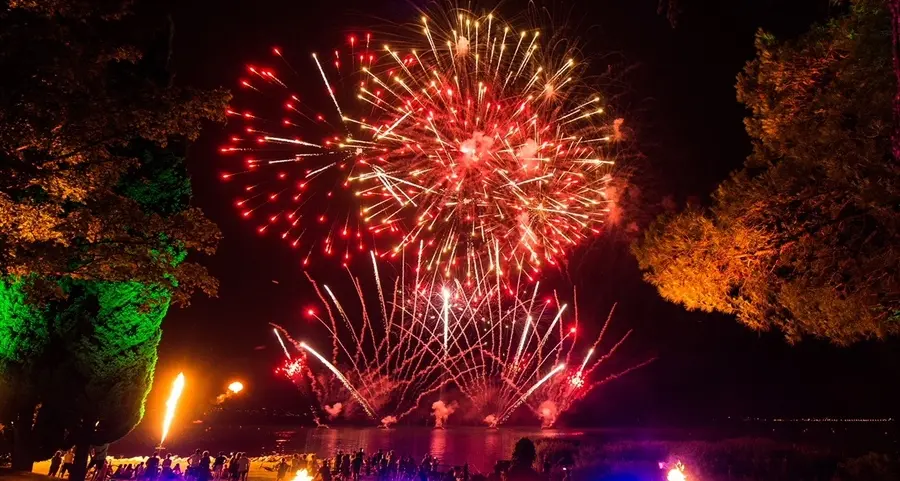 Il re dei fuochi d’artificio è un giovane della Bassa