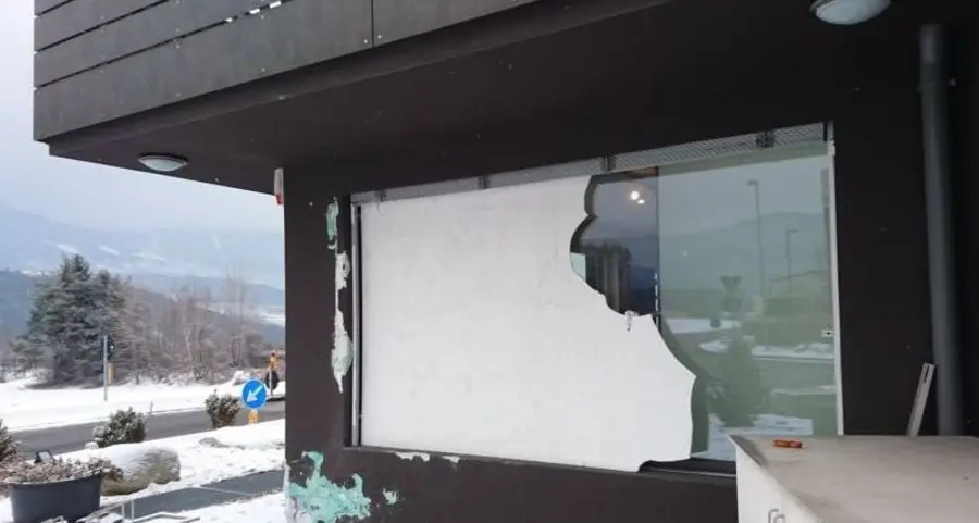 Colpo in fabbrica, spariti 5 mila occhiali