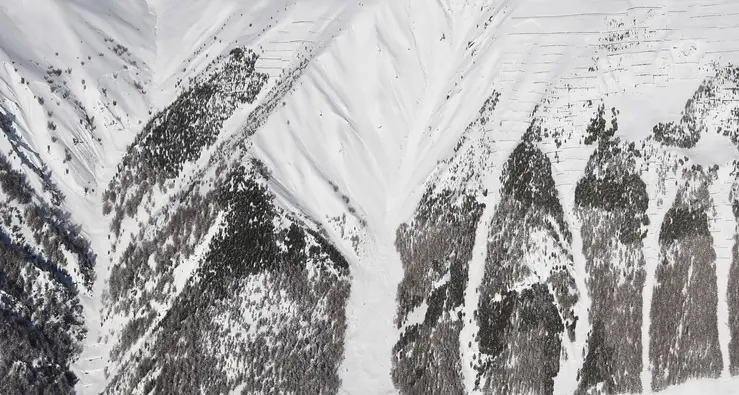 Vallelunga «salvata» dai paravalanghe