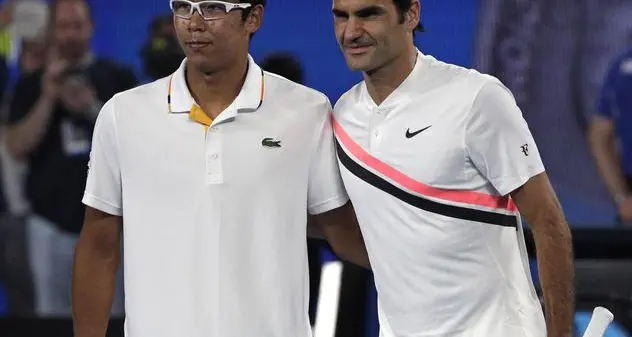 Australian Open: Chung abbandona, Federer in finale