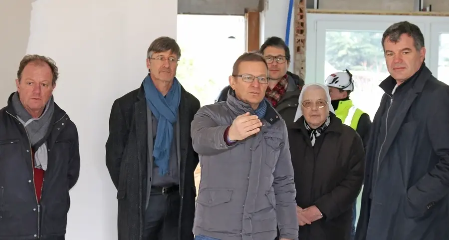 In giugno la consegna della nuova scuola media