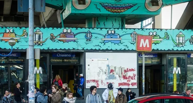 Napoli, 15enne pestato, presa baby gang