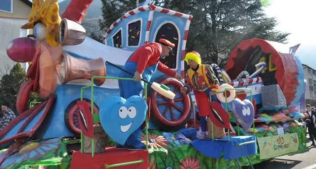 Carnevale, domenica la sfilata di Laives