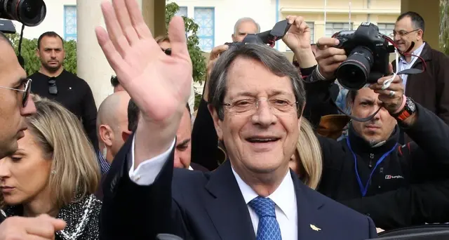 Cipro: presidente uscente in testa voto