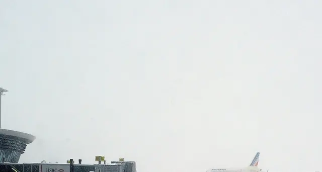 Air France annulla voli causa neve