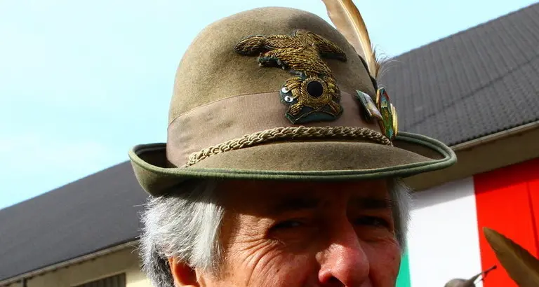 Alpini, riconfermato Tomazzoni