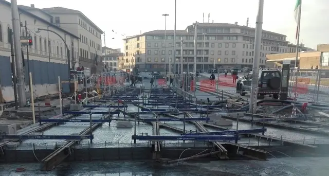 Necropoli romana spunta da scavi tramvia